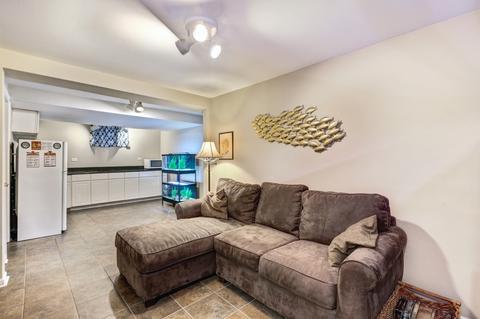 9 S773 Circle Ave, Willowbrook, IL 60527 photo 23