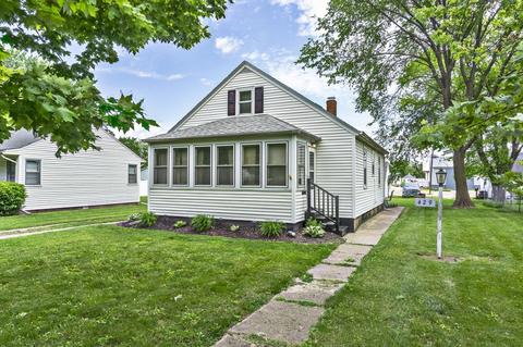429 E State St, Paxton, IL 60957 photo 1