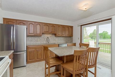 210 Saratoga Rd, Normal, IL 61761 photo 12