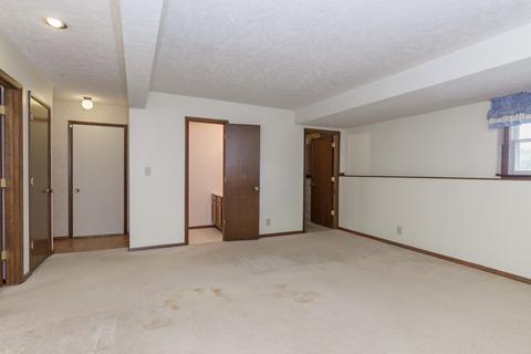 210 Saratoga Rd, Normal, IL 61761 photo 27