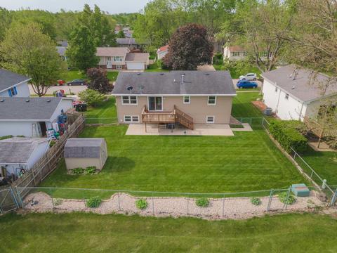 210 Saratoga Rd, Normal, IL 61761 photo 3