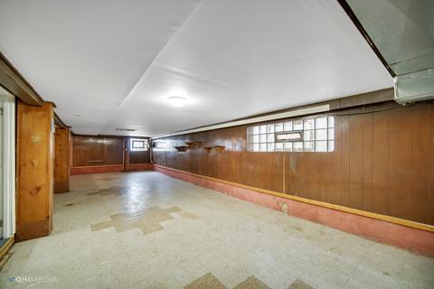 2858 E 96th St, Chicago, IL 60617 photo 17