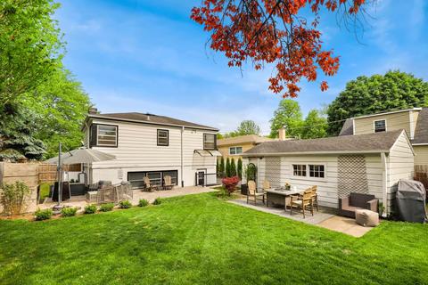 110 Elm St, Glenview, IL 60025 photo 33