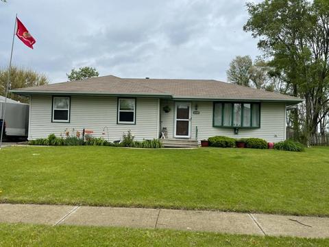 6449 Bazz Dr, Plainfield, IL 60586 photo 1