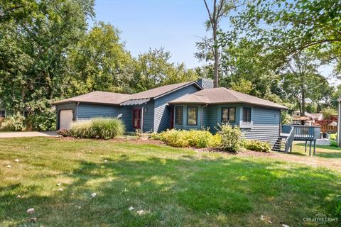935 Oakley Ave, Elgin, IL 60123 photo 2