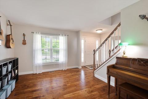 309 E Tomaras Ave, Savoy, IL 61874 photo 4