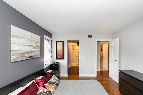 1201 Pleasant Run Dr #312, Wheeling, IL 60090 photo 11