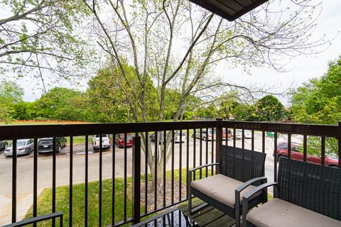 1201 Pleasant Run Dr #312, Wheeling, IL 60090 photo 17