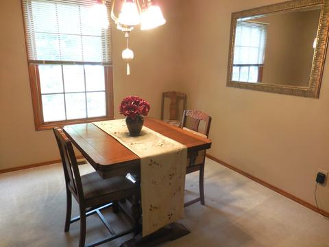 1321 Shoop Dr, Geneva, IL 60134 photo 3