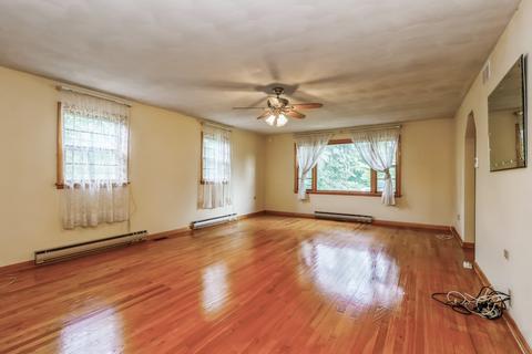 5747 Gail Ave, Monee, IL 60449 photo 2