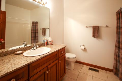 699 Edgewater Dr, Morris, IL 60450 photo 27