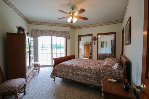 699 Edgewater Dr, Morris, IL 60450 photo 23