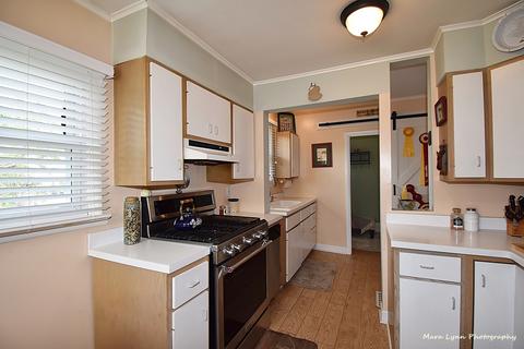 808 Shuler St, Elgin, IL 60123 photo 7