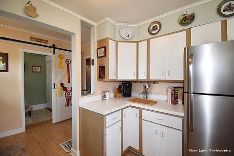 808 Shuler St, Elgin, IL 60123 photo 10