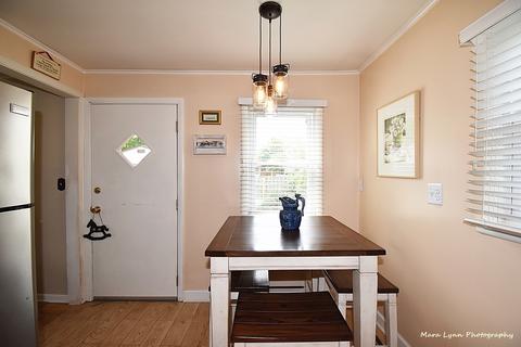 808 Shuler St, Elgin, IL 60123 photo 8