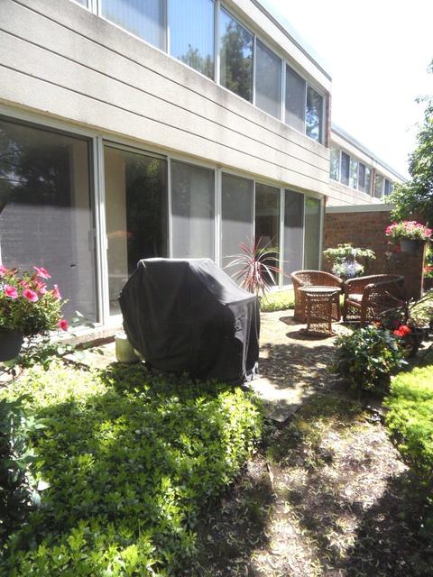 48 Avon Rd, Northbrook, IL 60062 photo 36