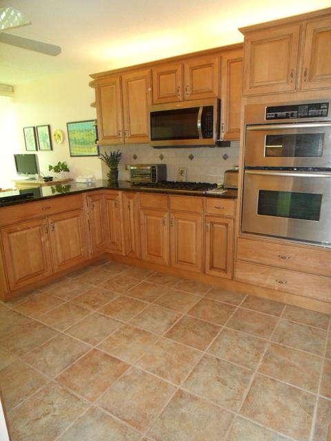 48 Avon Rd, Northbrook, IL 60062 photo 8