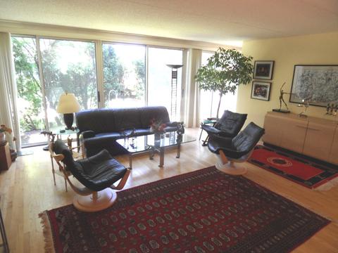 48 Avon Rd, Northbrook, IL 60062 photo 4