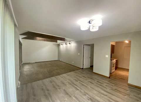 14805 S Penn Rd, Plainfield, IL 60544 photo 4