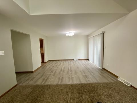 14805 S Penn Rd, Plainfield, IL 60544 photo 3