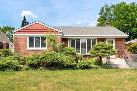 1492 S 6th Ave, Des Plaines, IL 60018 photo 1