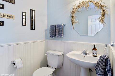 372 Becker Pl E, Sycamore, IL 60178 photo 8