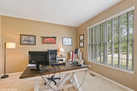372 Becker Pl E, Sycamore, IL 60178 photo 7