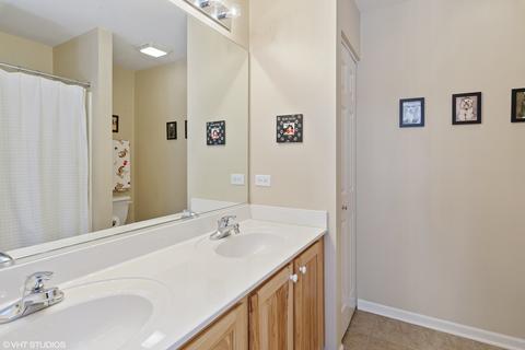 372 Becker Pl E, Sycamore, IL 60178 photo 14