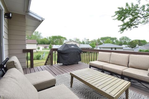 765 Freeman Rd, Hoffman Estates, IL 60192 photo 21