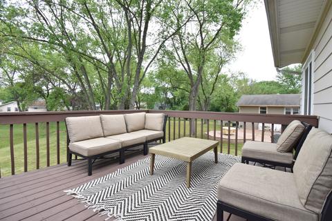 765 Freeman Rd, Hoffman Estates, IL 60192 photo 20
