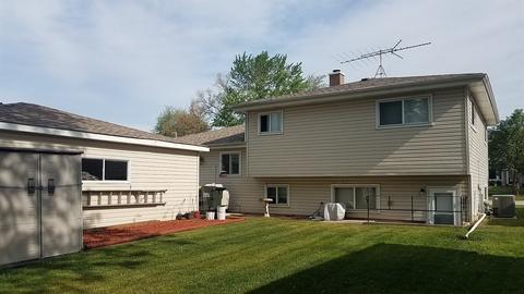 241 W Devon Ave, Roselle, IL 60172 photo 4