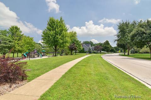 306 Longfellow Dr, Wheaton, IL 60189 photo 22