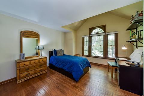 306 Longfellow Dr, Wheaton, IL 60189 photo 13
