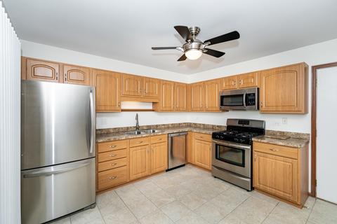 21337 Silktree Cir, Plainfield, IL 60544 photo 7