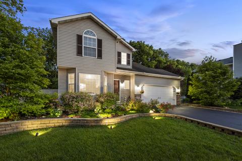 4404 Willowbend Dr, Plainfield, IL 60586 photo 5
