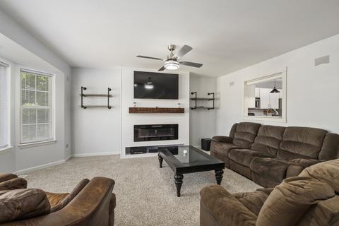 4404 Willowbend Dr, Plainfield, IL 60586 photo 9