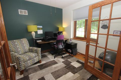 115 Oakton St, Mchenry, IL 60050 photo 5