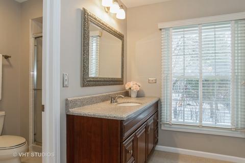 85 Orchard Rd, Wheaton, IL 60189 photo 9