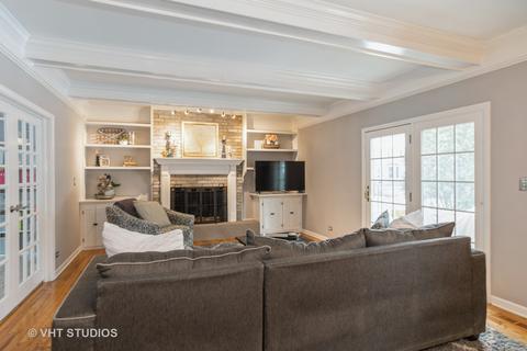 85 Orchard Rd, Wheaton, IL 60189 photo 2