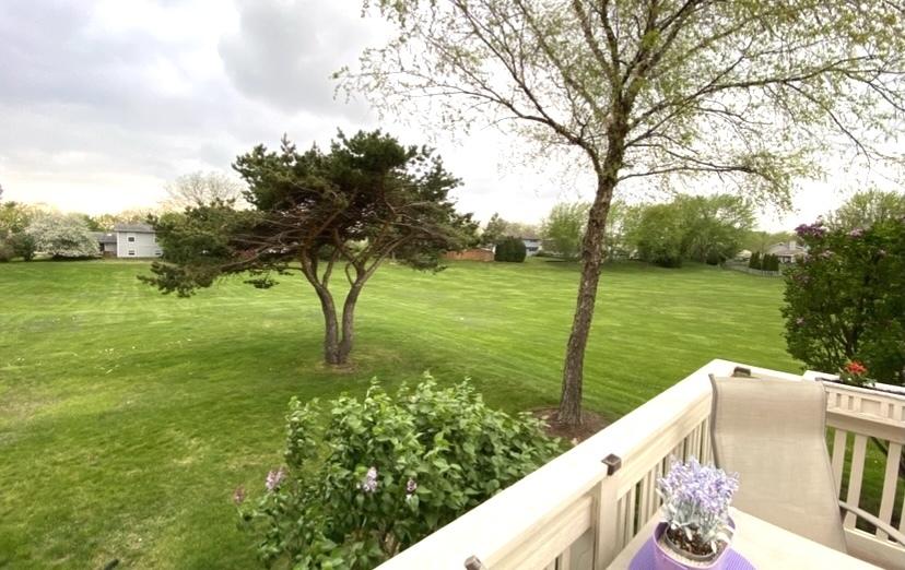  1820 Westbury Dr, Hoffman Estates, IL 60192 photo 5