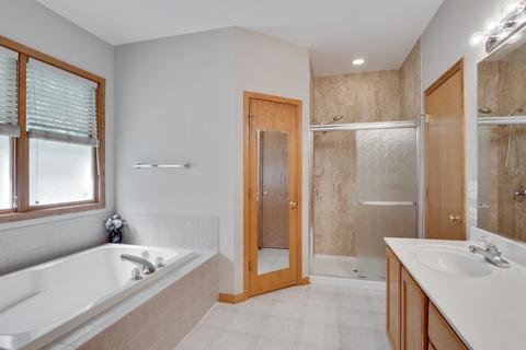 7509 Timber Trl, Mchenry, IL 60050 photo 18
