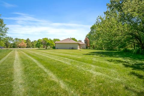 7509 Timber Trl, Mchenry, IL 60050 photo 33