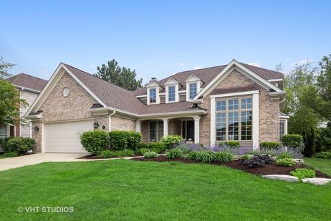 527 Amy Ln, Wheaton, IL 60187 photo 1