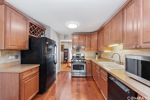721 Lakeside Circle Dr, Wheeling, IL 60090 photo 3