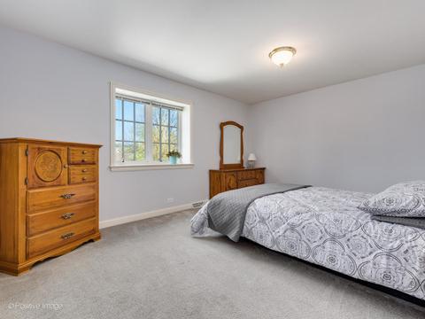 2233 Pinehurst Dr, Glenview, IL 60025 photo 20