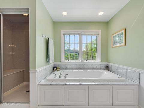 2233 Pinehurst Dr, Glenview, IL 60025 photo 18