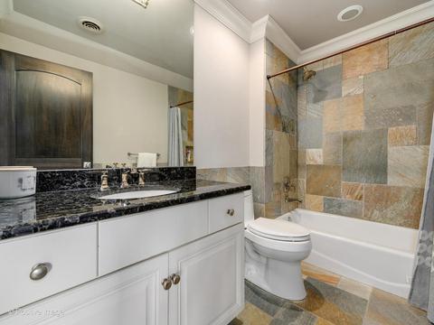 821 Countryside Dr, Wheaton, IL 60187 photo 26