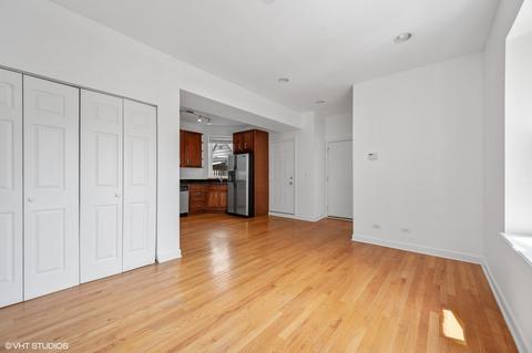 3142 W Cullom Ave #2W, Chicago, IL 60618 photo 4
