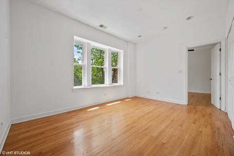 3142 W Cullom Ave #2W, Chicago, IL 60618 photo 2