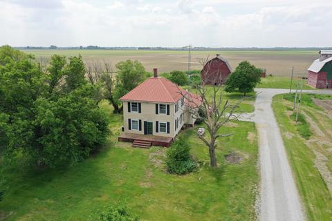 363 E 1900 North Rd, Gilman, IL 60938 photo 2